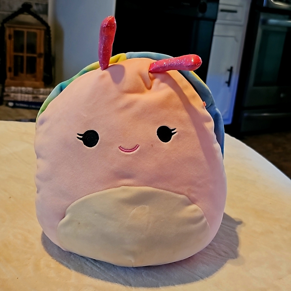 Silvia the snail Squishmellow